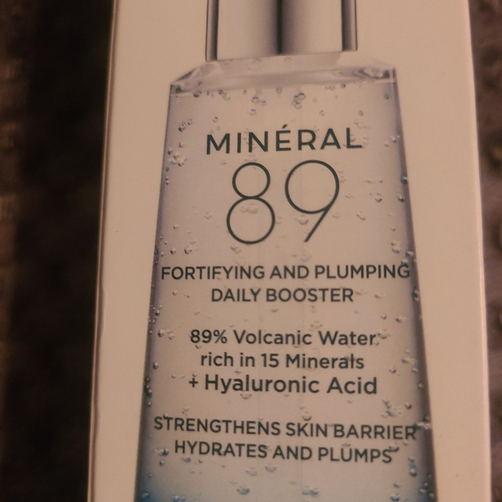 Vichy mineral 89 fortifying and plumping daily booster 1.7 oz - Picture 3 of 4